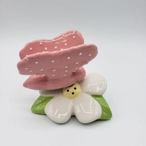 Floral/butterfly Salt and pepper shakers